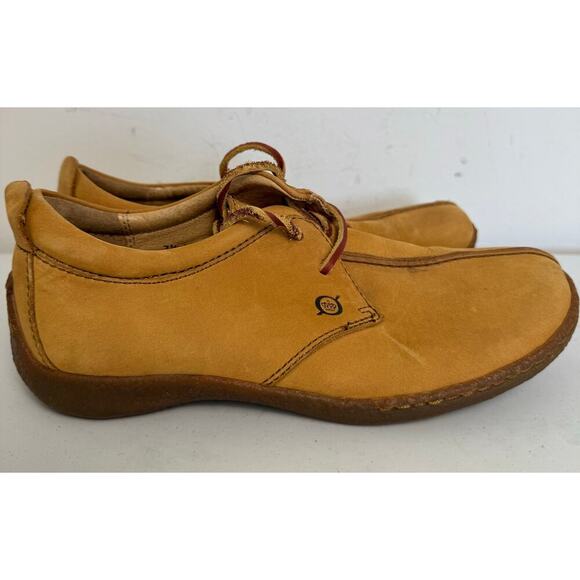 Born Womens Pine Brown Leather Handcrafted Plain Toe Casual Shoes US 7.5 M/W W12 - Picture 3 of 8